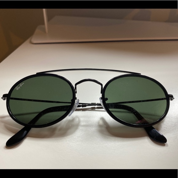 Double bridge oval all black Rayban - Picture 3 of 3